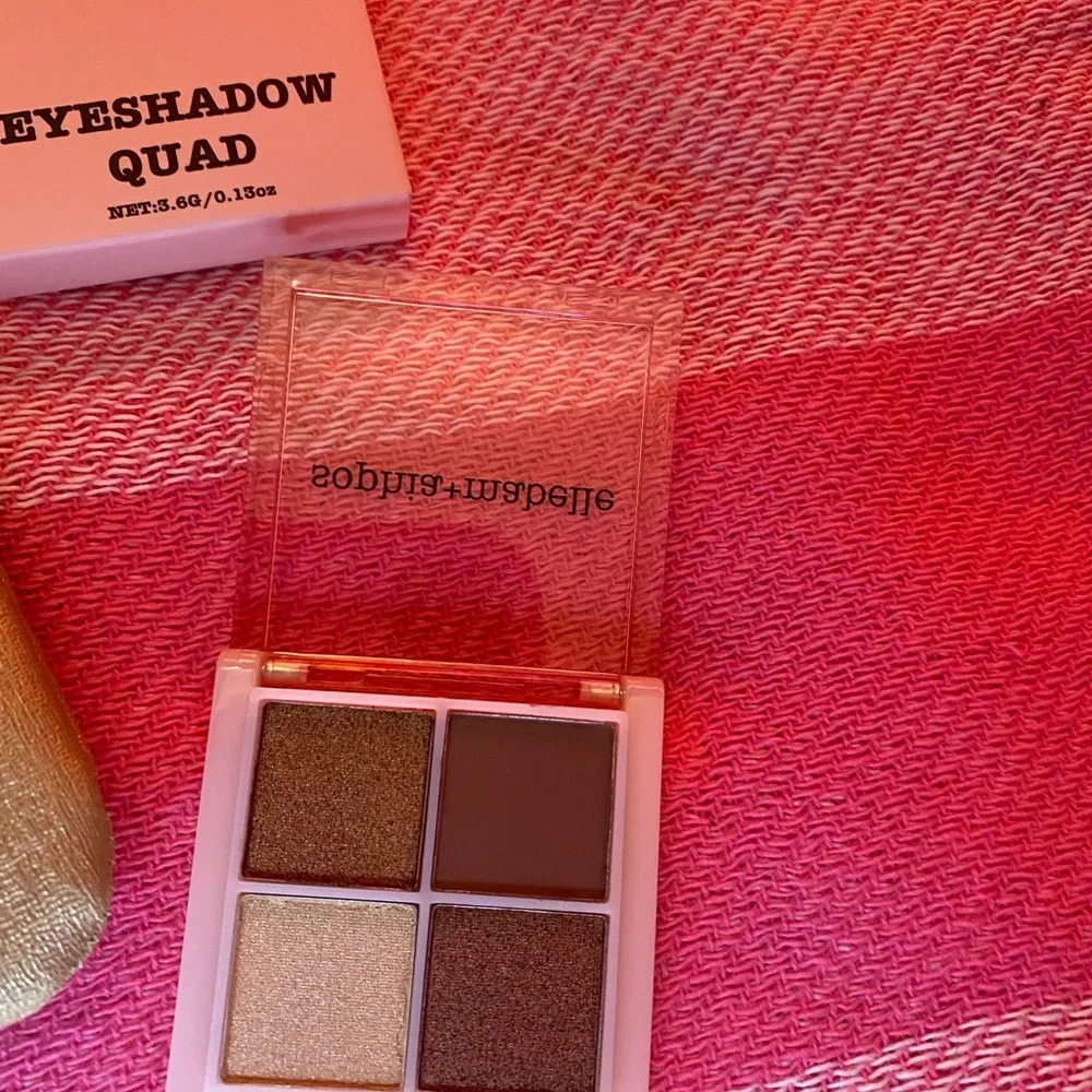 Sophia+Mabelle cleopatra eyeshadow quad 3 matte and 1 shimmer - Picture 2 of 3